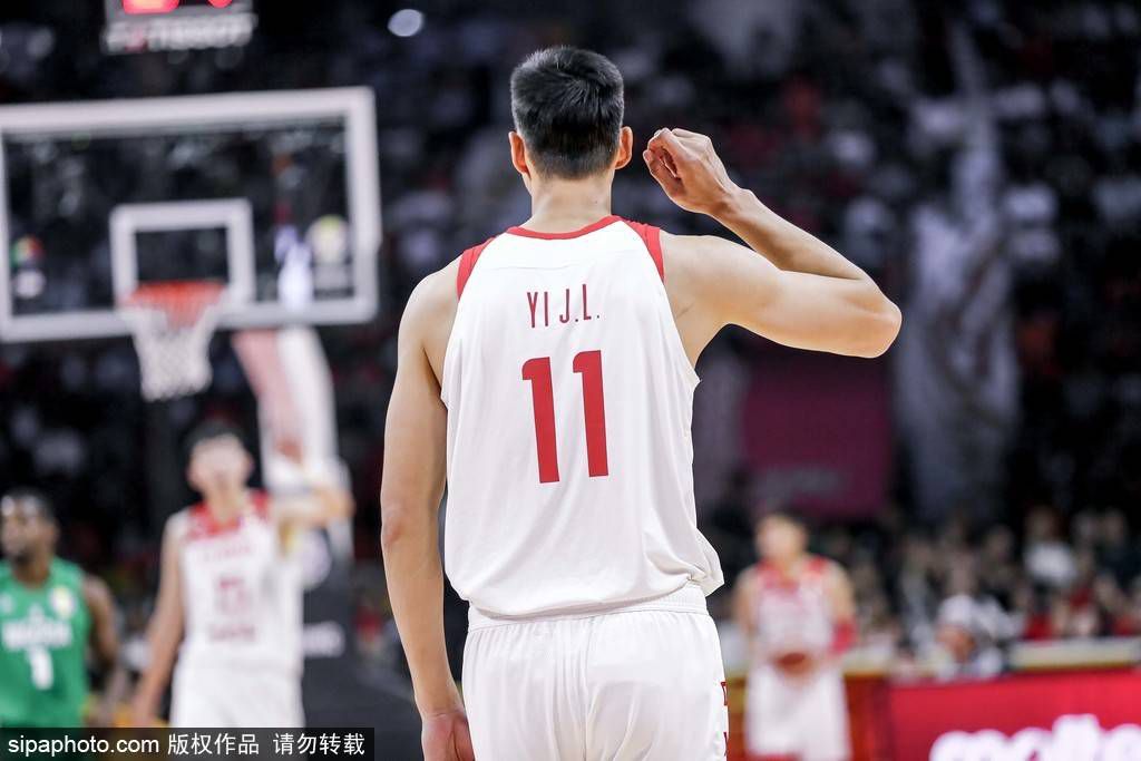 积分榜方面，尤文取得两连胜43分第二，距榜首国米2分，罗马28分第七。